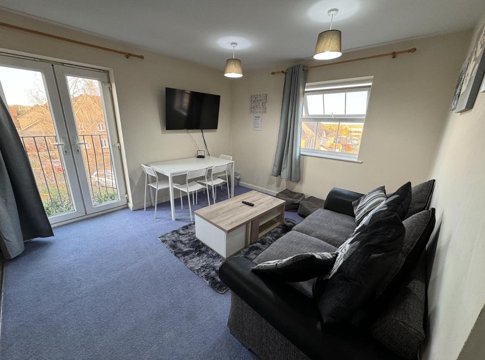 Appartement Modern Penthouse à Wellingborough Extérieur photo